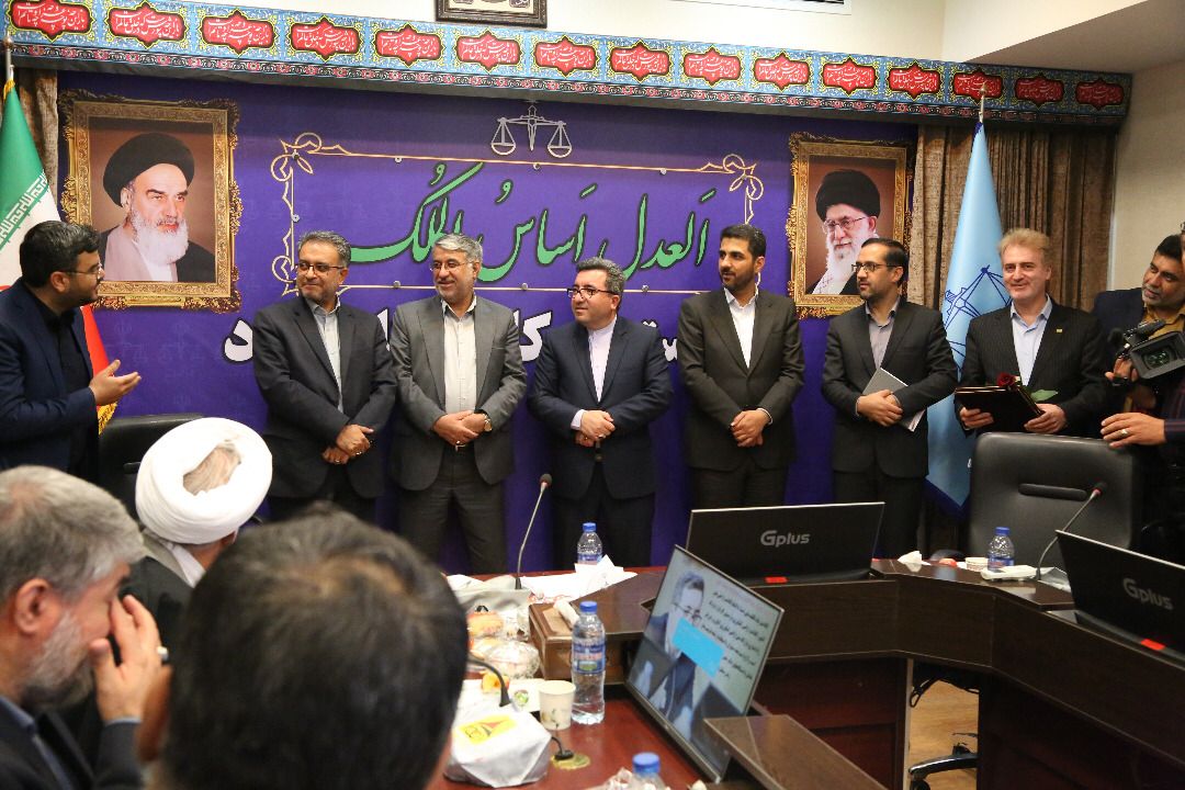 سند رودخانه تفت به نام شرکت آب منطقهای صادر شد سند رودخانه تفت به نام شرکت آب منطقهای صادر شد