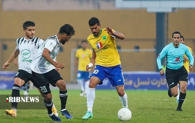 رقابت نمایندگان خوزستان در لیگ برتر فوتبال + عکس