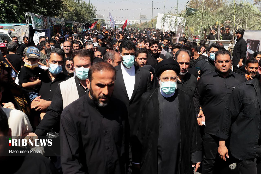 حضور رئیس جمهور در راهپیمایی روز اربعین