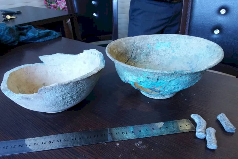 کشف ۹۳ شیء تاریخی در کرمان