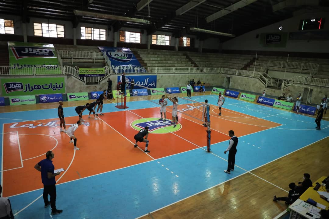 مشکلات ورزش مازندران؛ این بار سالن والیبال