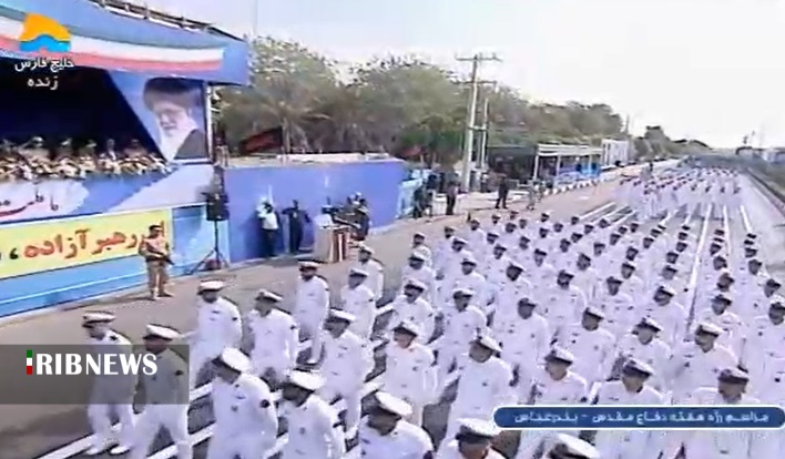 مراسم رژه اقتدار خلیج فارس در بندرعباس مراسم رژه اقتدار خلیج فارس در بندرعباس