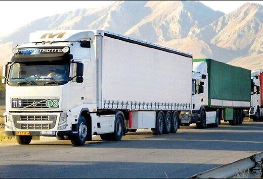 تداوم روند صادرات از مرز چذابه