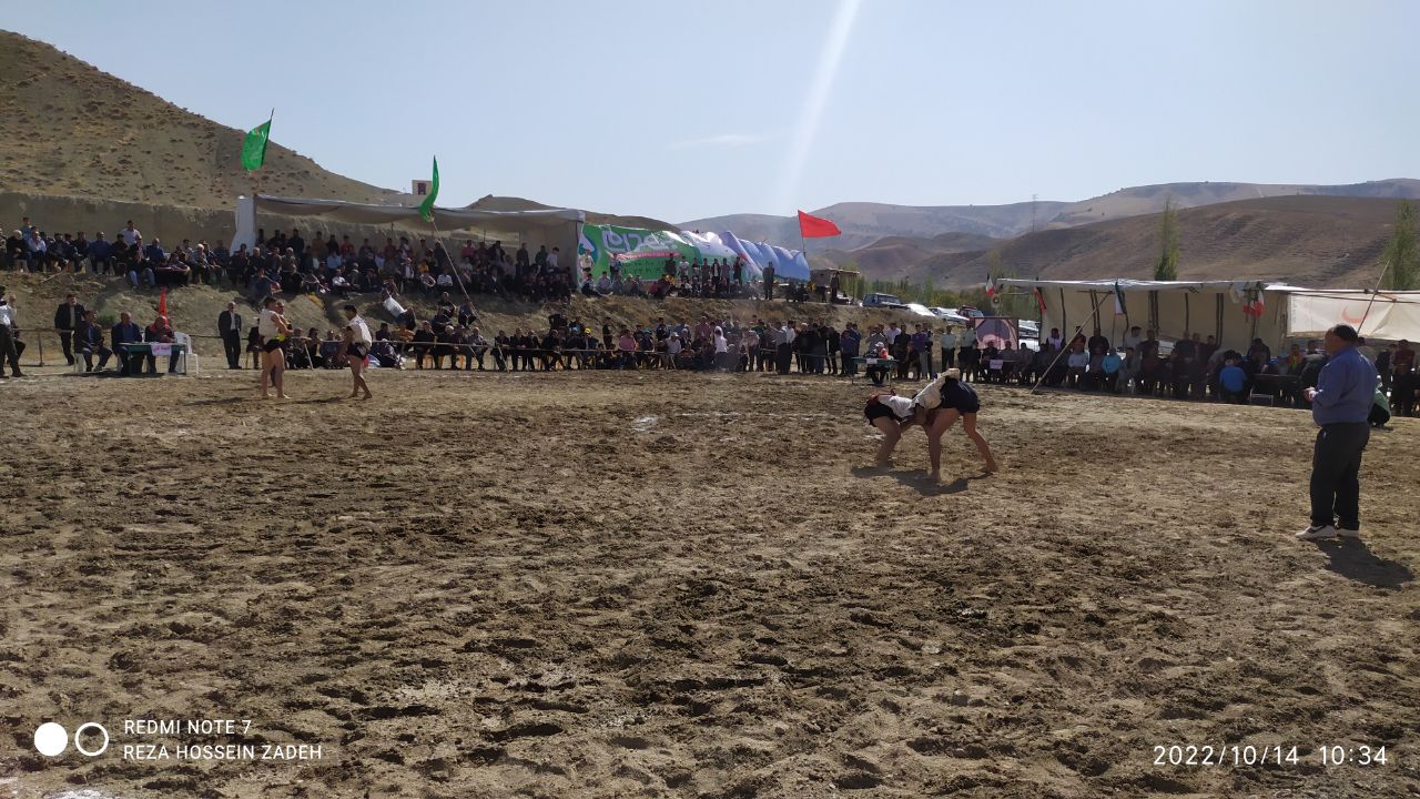 معرفی نفرات برترکشتی باچوخه روستای پشنده