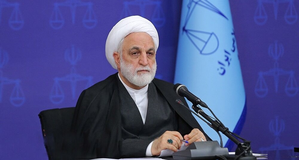 تاکید اژهای بر آسیبشناسی متقن بعضی از قوانین تاکید اژهای بر آسیبشناسی متقن بعضی از قوانین