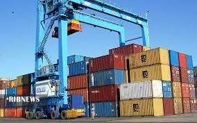 حدود چهار میلیون تن کالای اساسی در انبار‌های بندرامام خمینی