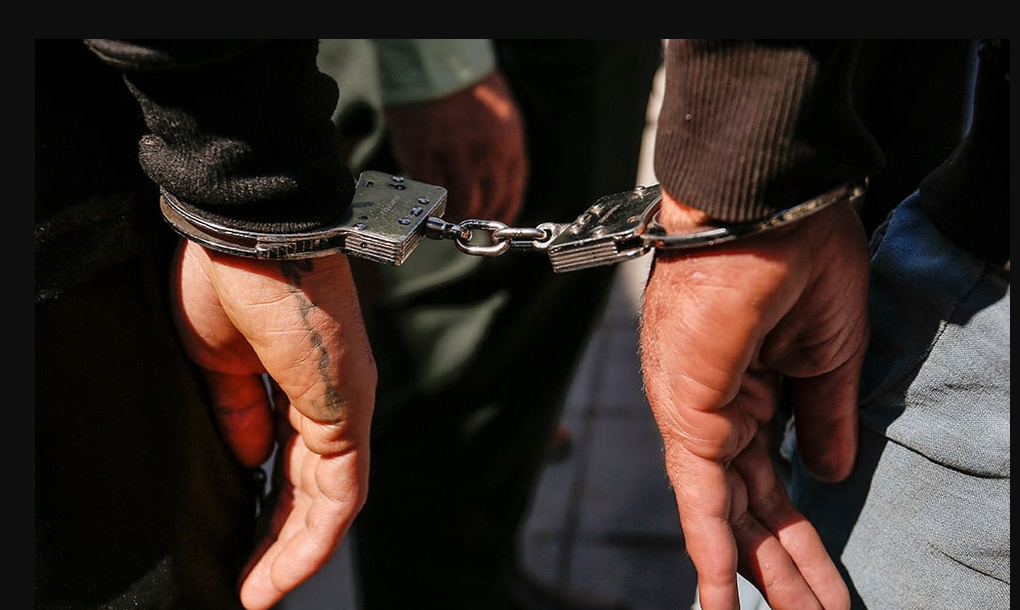 آیفونهای قاچاق به بازار تجریش نرسید آیفونهای قاچاق به بازار تجریش نرسید