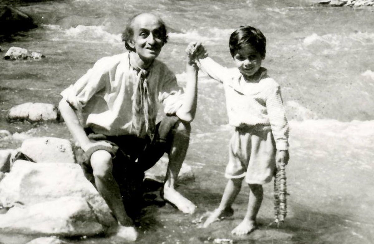 امروز، سالروز تولد پدر شعر نو فارسی