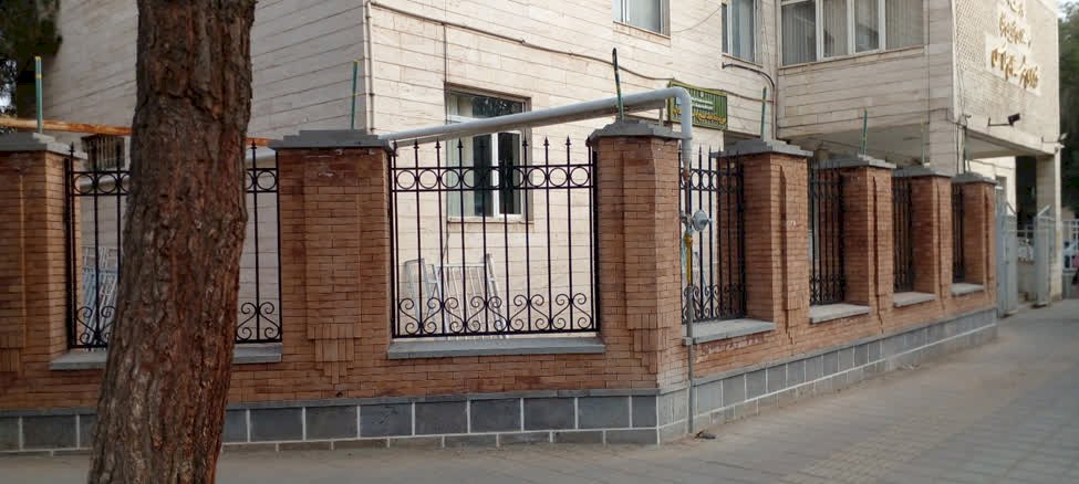 احیای بخشی از دیوار محاطی فرمانداری سلماس