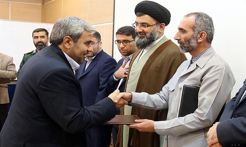 معرفی رییس جدید دادگستری آبیک معرفی رییس جدید دادگستری آبیک