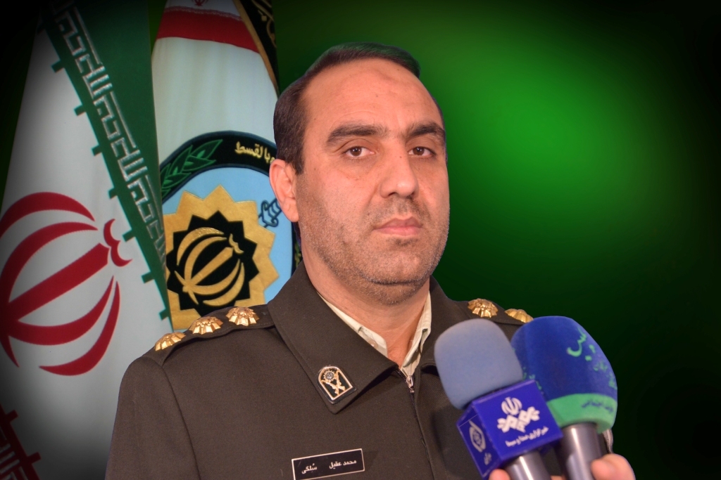 کشف محموله پارچه و ابزارآلات قاچاق دراراک استان مرکزی