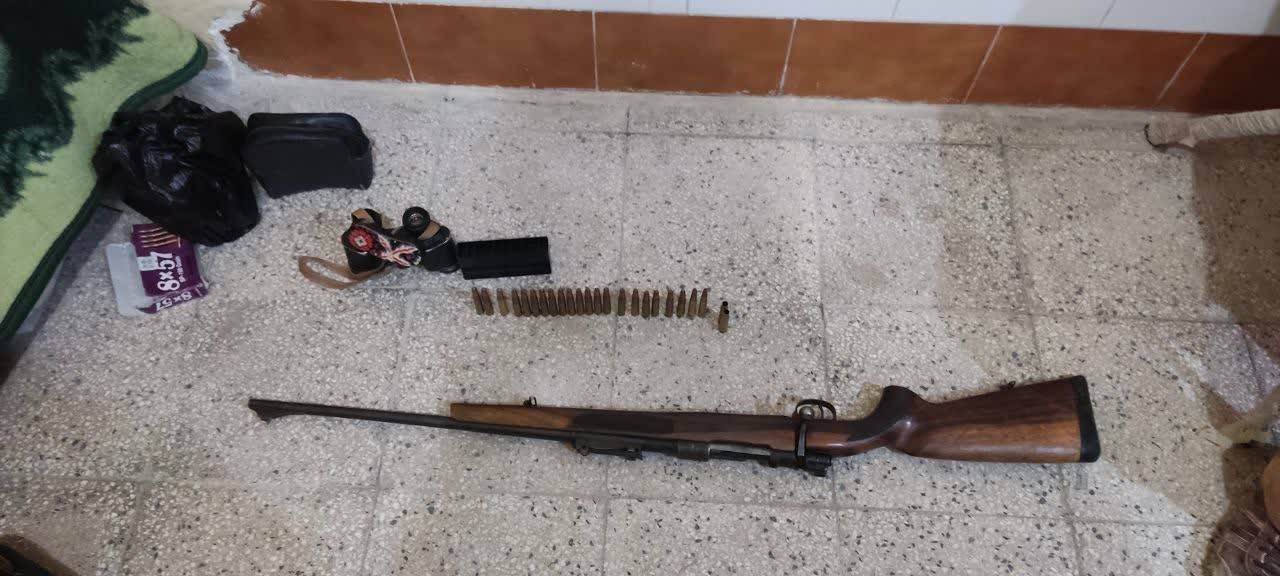 دستگیری یک شکارچی در منطقه شکارممنوع شاهزاده ابراهیم-تنگ باهوش دستگیری یک شکارچی در منطقه شکارممنوع شاهزاده ابراهیم-تنگ باهوش