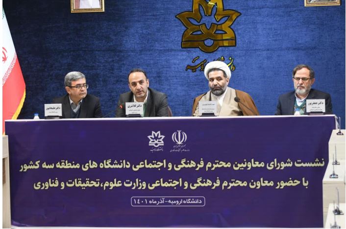 نباید بگذاریم دشمن فرهنگ انقلاب و اسلام را تحریف کند
