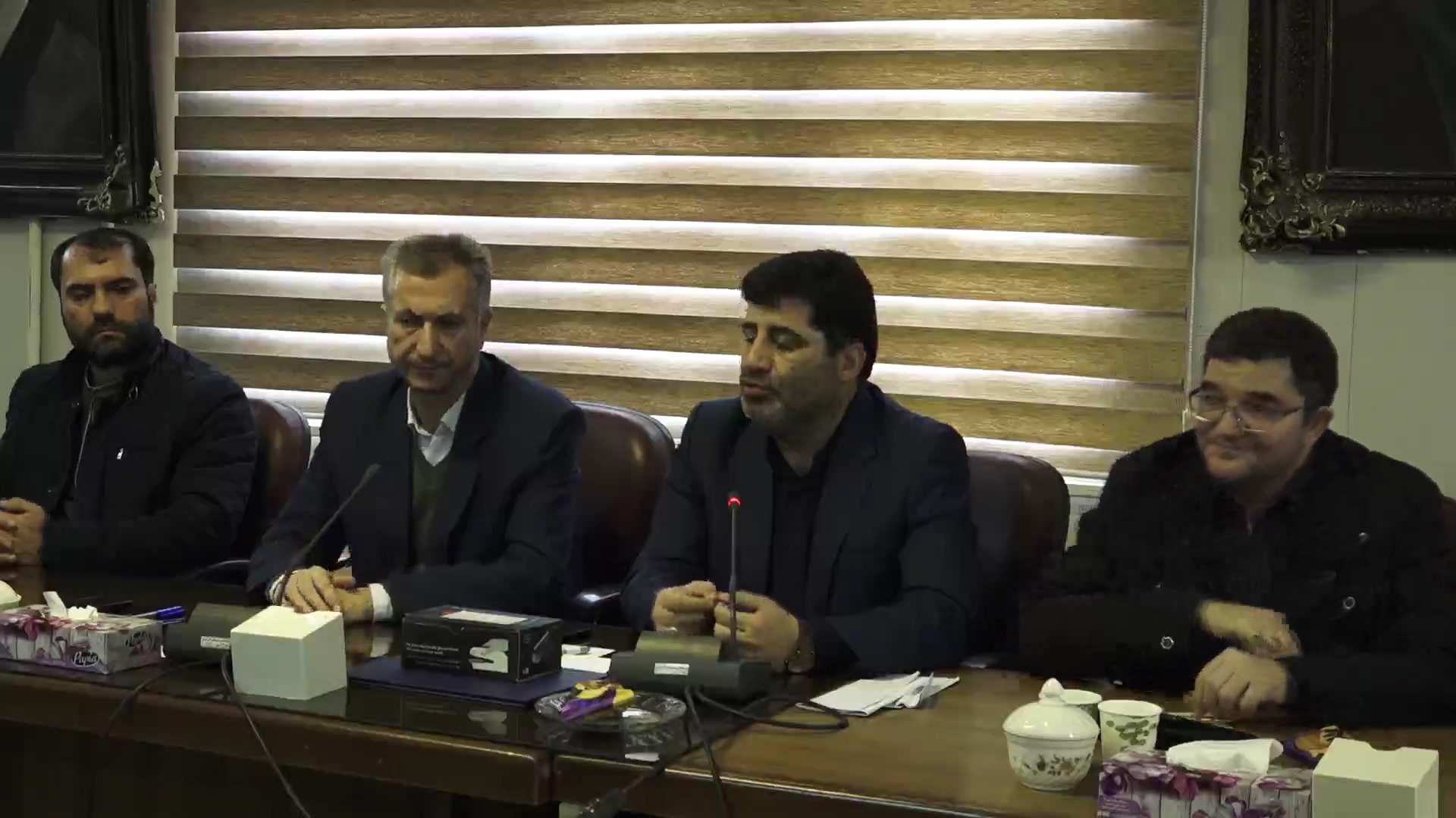 روند کند ترویج کشاورزی گلخانه ای در آذرشهر روند کند ترویج کشاورزی گلخانه ای در آذرشهر