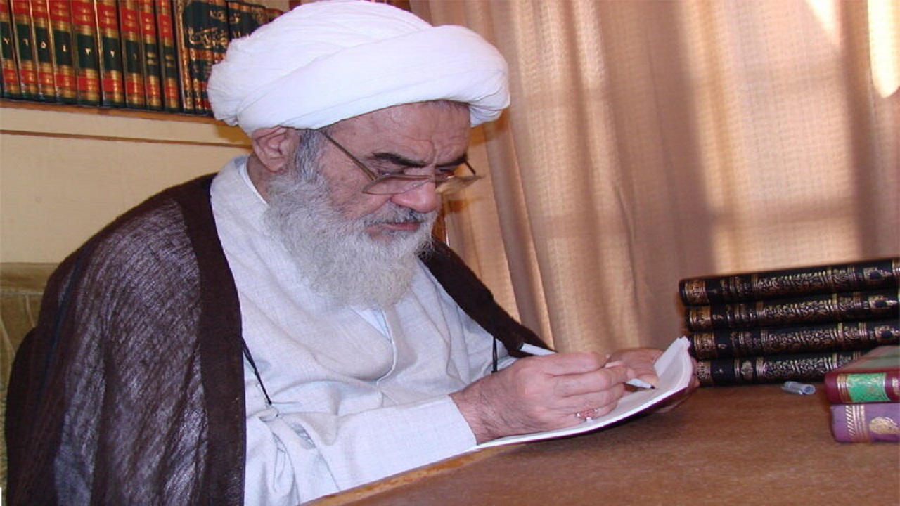 پیام تسلیت آیت الله مظاهری در پی ارتحال آیت الله روحانی پیام تسلیت آیت الله مظاهری در پی ارتحال آیت الله روحانی
