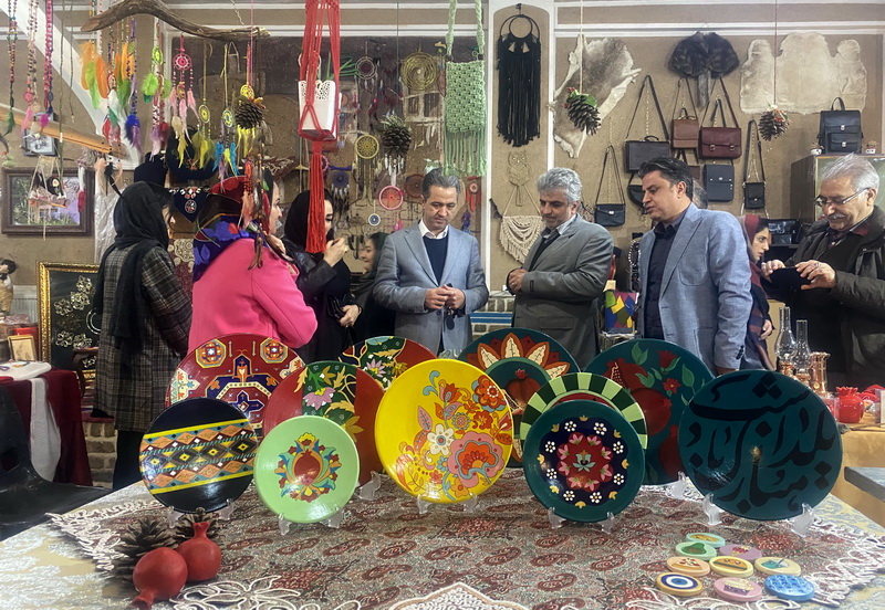 برگزاری جشنواره یلدایی صنایع‌دستی قزوین