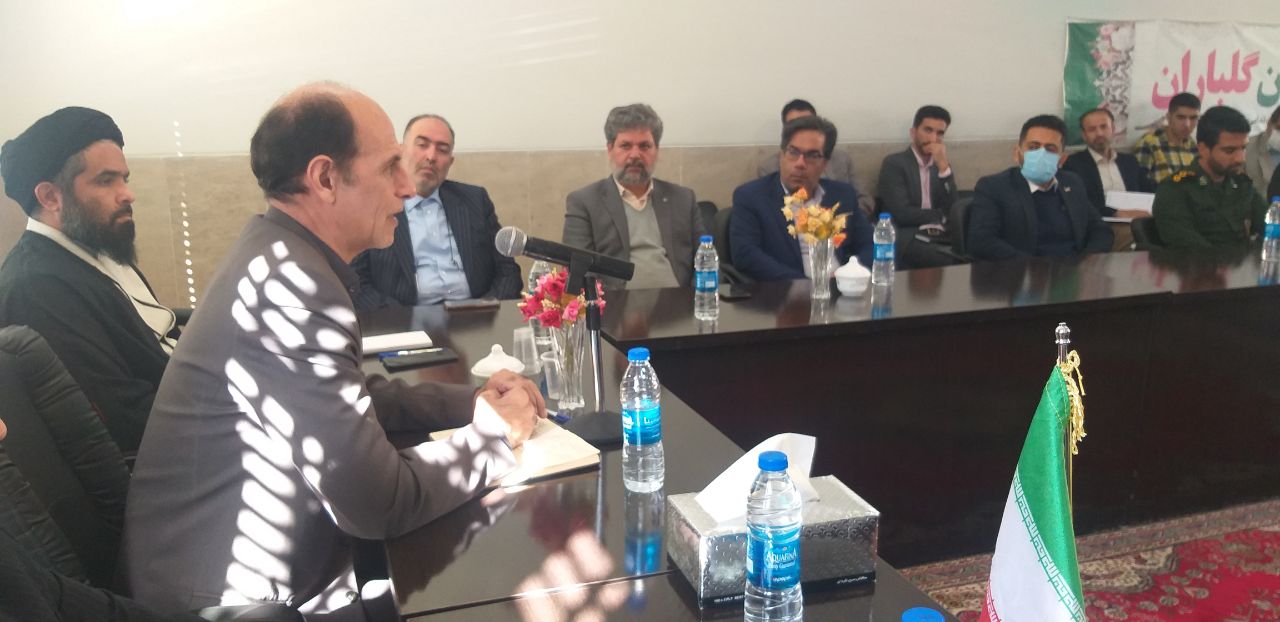 سهم خیران در ساخت مدارس شهر دهق و علویجه