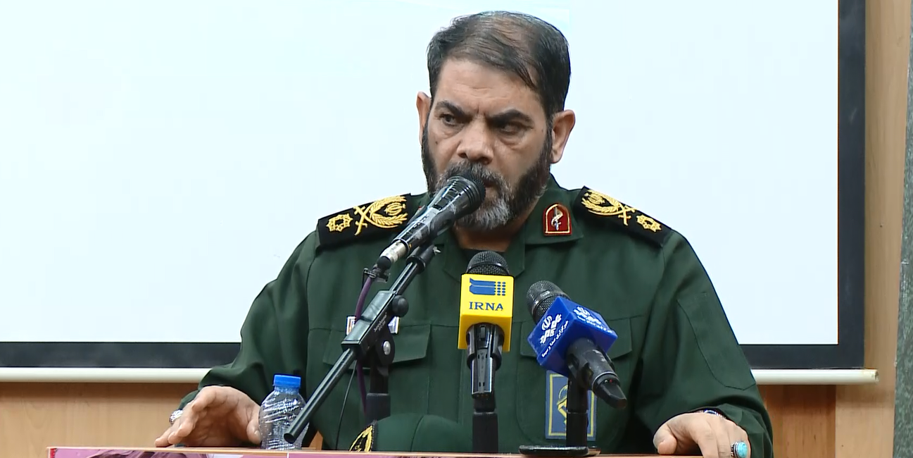 بسیج در سه ضلع اعتقادی، انقلابی و مردمی شکل میگیرد بسیج در سه ضلع اعتقادی، انقلابی و مردمی شکل میگیرد