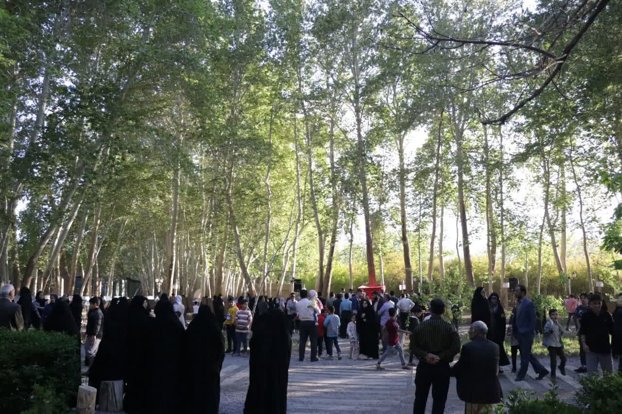 روزی به نام مهریز