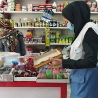 کشف بیش از یک تن مواد غذایی تاریخ گذشته در بردسکن