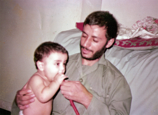 عکس شهید همت و فرزندش عکس شهید همت و فرزندش