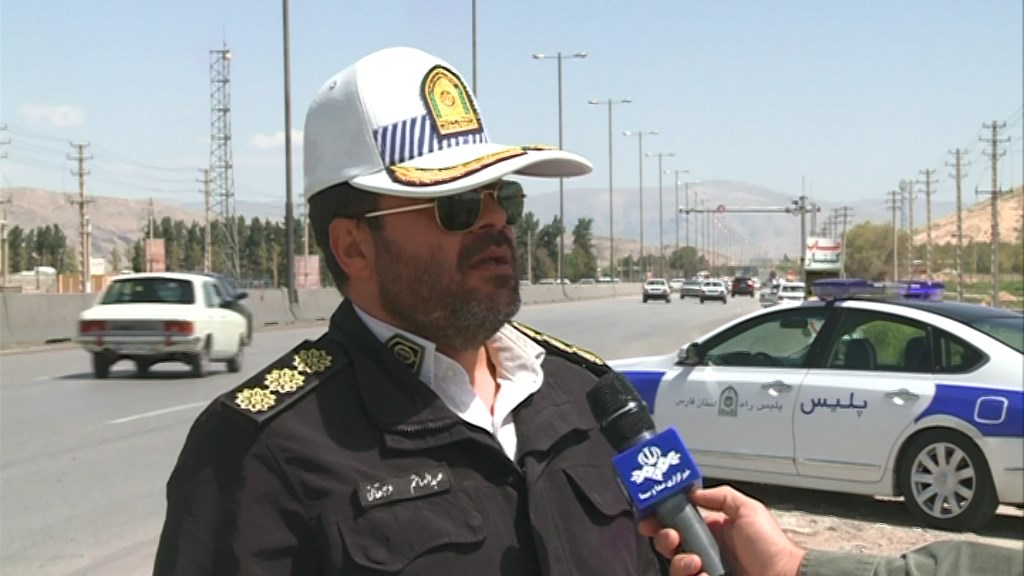 ممنوعیت تردد کامیون‌ها در جاده‌های فارس