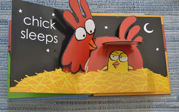 جذاب شدن کتابخوانی برای کودکان با ترفندهای ساده جذاب شدن کتابخوانی برای کودکان با ترفندهای ساده