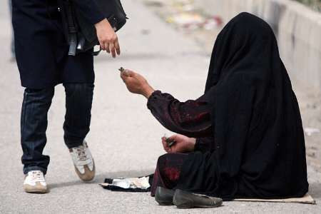 ساماندهی ۴۴ متکدی و دست‌فروش در اصفهان