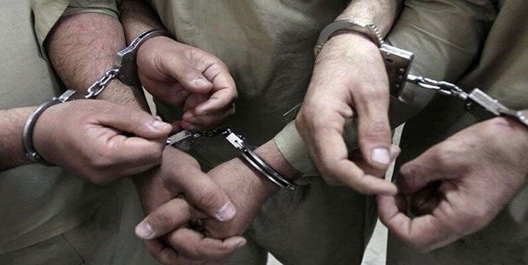 دستگیری سارقان درب منهول فاضلاب در اهواز