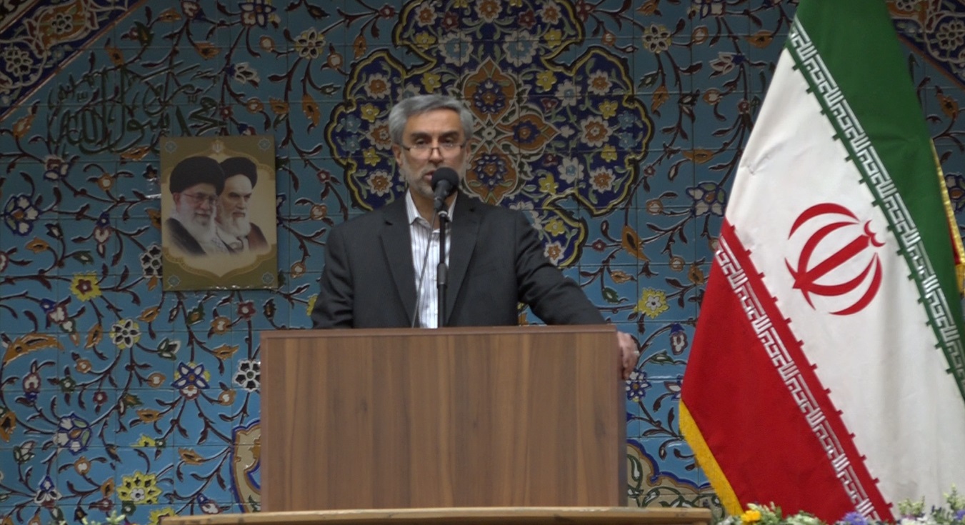 مسئولان گره گشای مشکلات مردم باشند