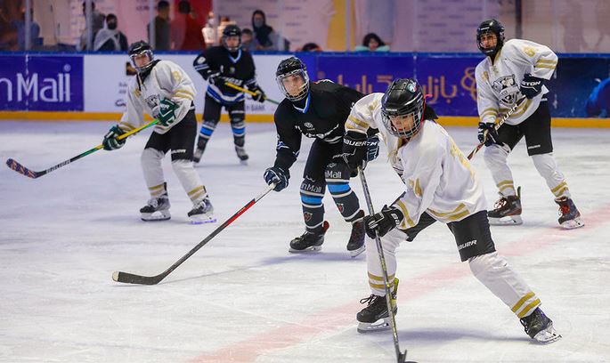 چالش جدی هاکی روی یخ بانوان برای اعزام به آسیا چالش جدی هاکی روی یخ بانوان برای اعزام به آسیا