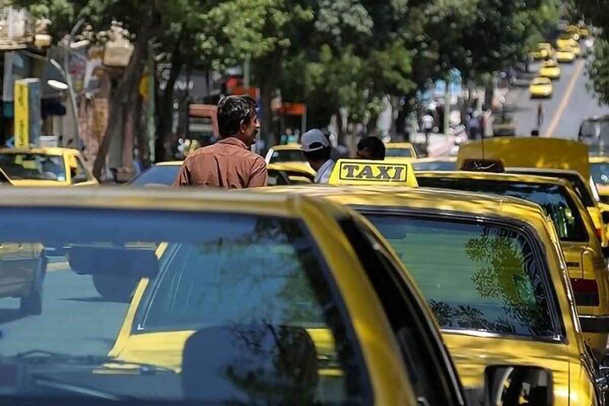 مشتریان طرح تعویض تاکسی فرسوده در انتظار تحویل محصولات جایگزین