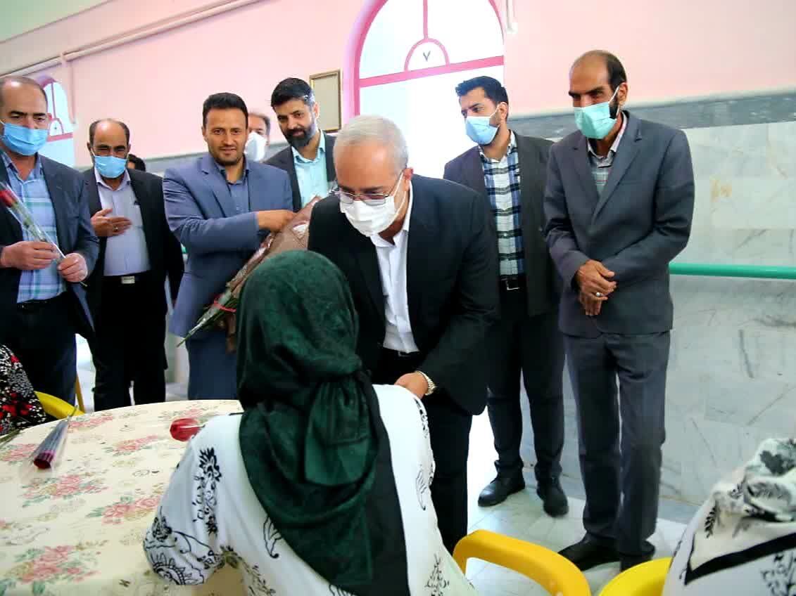 پیگیری مشکلات خانه سالمندان کرمان