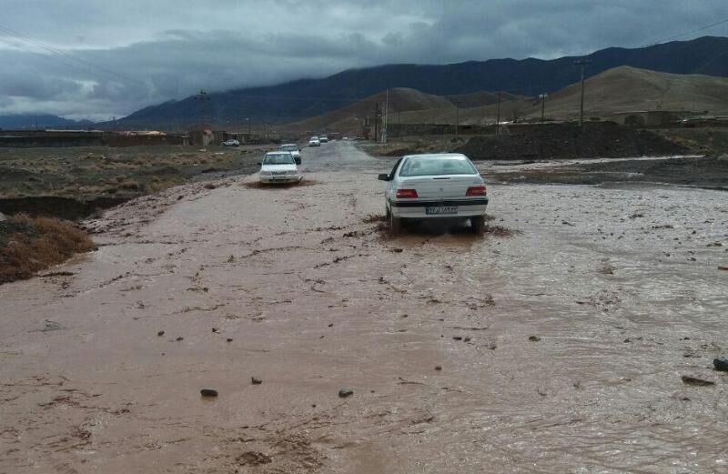اطراف رودخانه‌ها اتراق نکنید