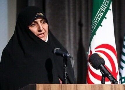 ضرورت اتصال جریان فرهیختگان به مجموعه نهضت پیشرفت بانوان