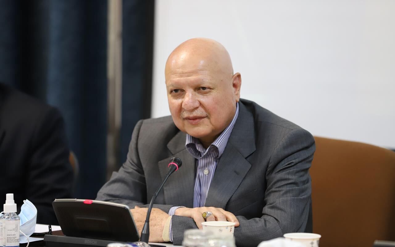 برای کاهش تورم بدهی بانک‌ها به بانک مرکزی باید کاهش یابد