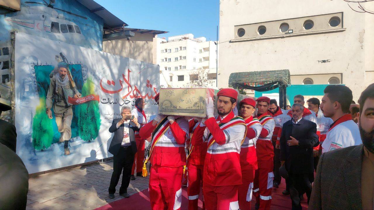پیکر یک شهید گمنام در مشهد به خاک سپرده شد