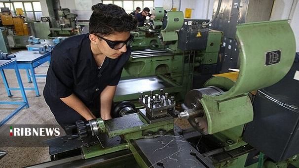 فعالیت ۱۸۲ کارگاه فنی و حرفه‌ای در لرستان