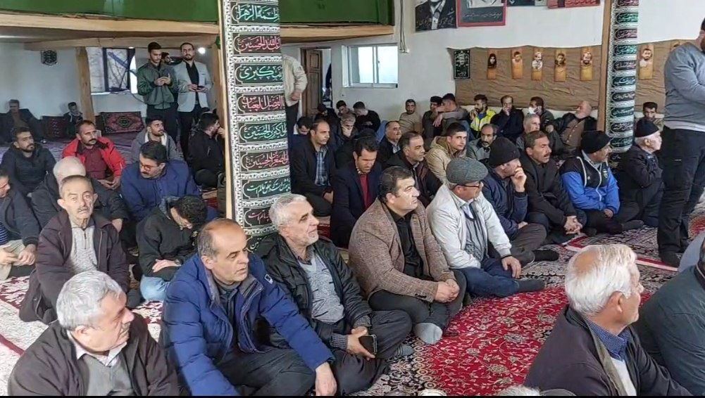 یادی از رشادتهای شهدای گلگون کفن روستای پیرکوهِ سُفلی یادی از رشادتهای شهدای گلگون کفن روستای پیرکوهِ سُفلی