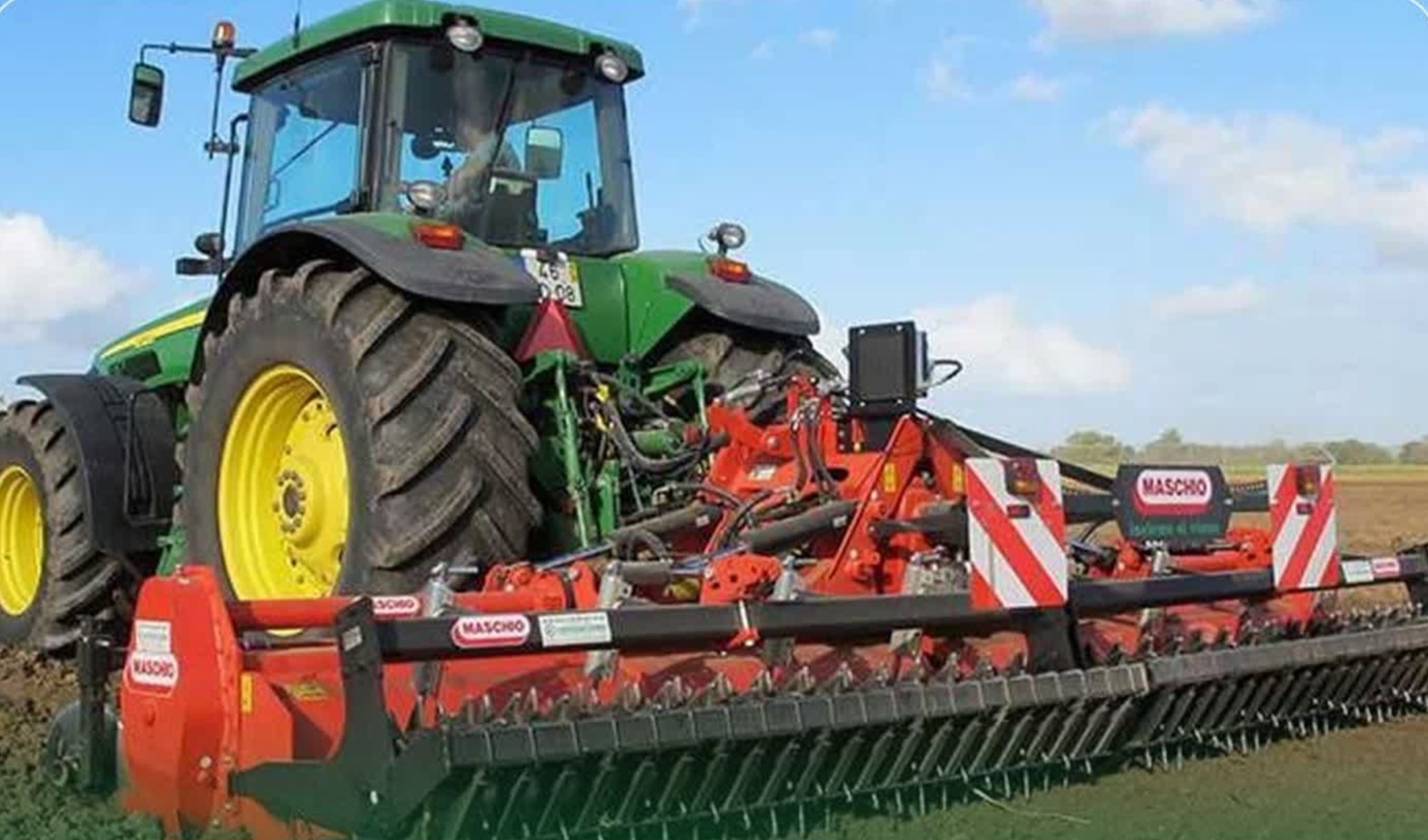 اختصاص ۹ میلیارد و ۳۰۰ میلیون تومان اعتبار برای خرید ادوات و مکانیزاسیون در فامنین