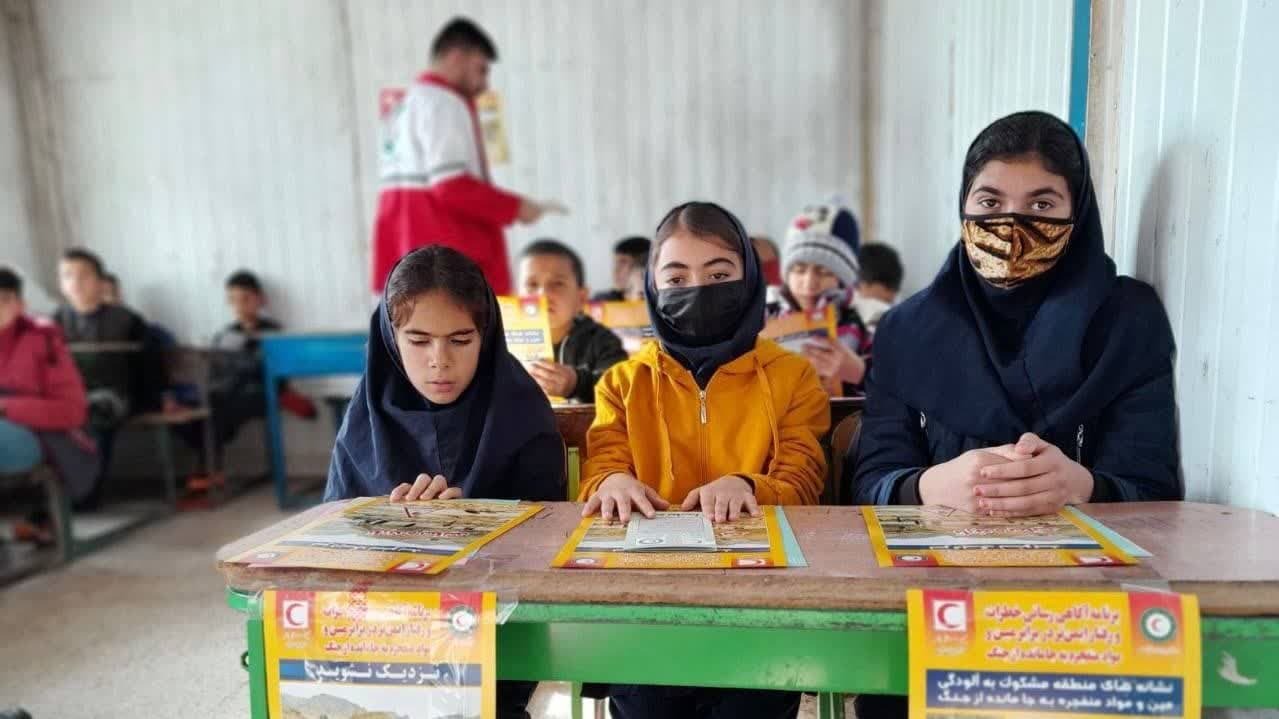 کارگاه بازآموزی مربیان مین استان آذربایجان غربی به میزبانی شهرستان خوی کارگاه بازآموزی مربیان مین استان آذربایجان غربی به میزبانی شهرستان خوی