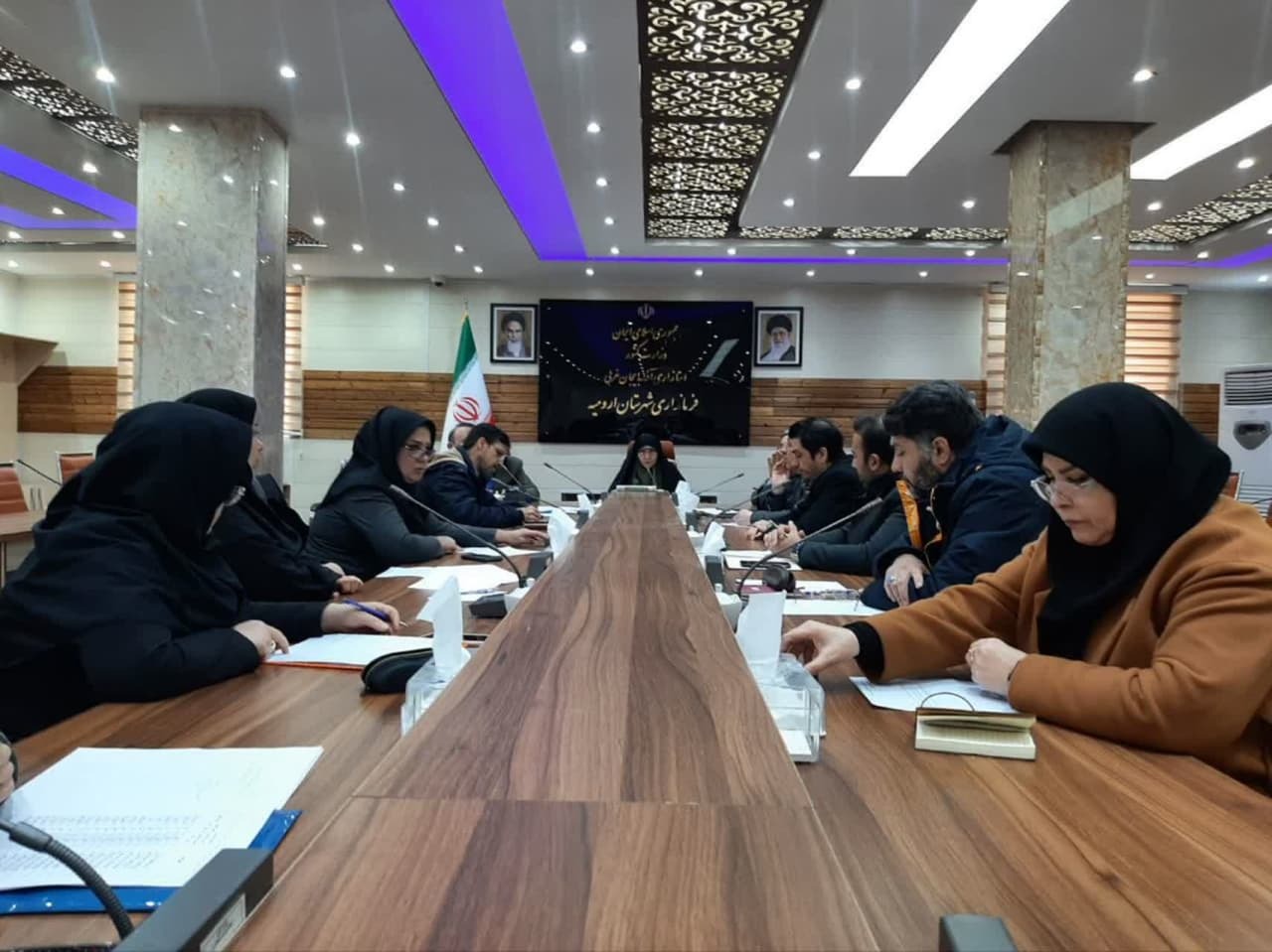 عبور سقف تعهد اشتغال ادارات از مرز ۱۰۰ درصد برای اولین بار در سطح شهرستان ارومیه عبور سقف تعهد اشتغال ادارات از مرز ۱۰۰ درصد برای اولین بار در سطح شهرستان ارومیه