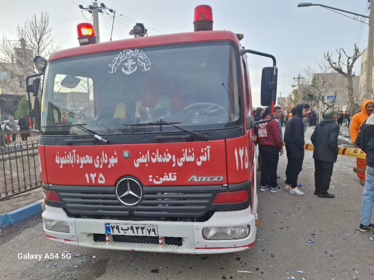 شش مصدوم در انفجار یک باب مغازه در محمودآباد نمونه شش مصدوم در انفجار یک باب مغازه در محمودآباد نمونه