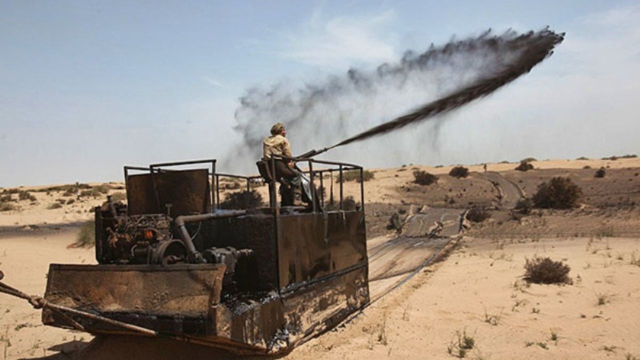 به هیچ عنوان مالچ نفتی را تأیید نمیکنیم به هیچ عنوان مالچ نفتی را تأیید نمیکنیم