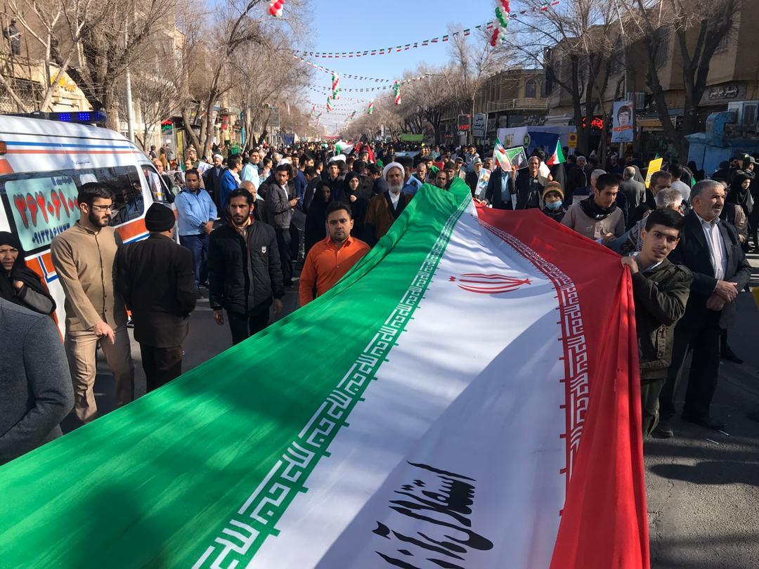 آغاز راهپیمایی ۲۲ بهمن در یزد | خبرگزاری صدا و سیما