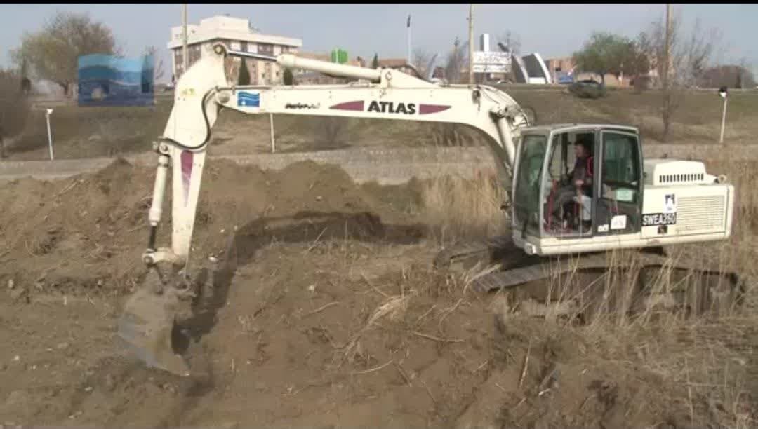 لایروبی و آزادسازی بیش از۱۵۵ کیلومتر از رودخانهها مسیلهای آذربایجان غربی لایروبی و آزادسازی بیش از۱۵۵ کیلومتر از رودخانهها مسیلهای آذربایجان غربی