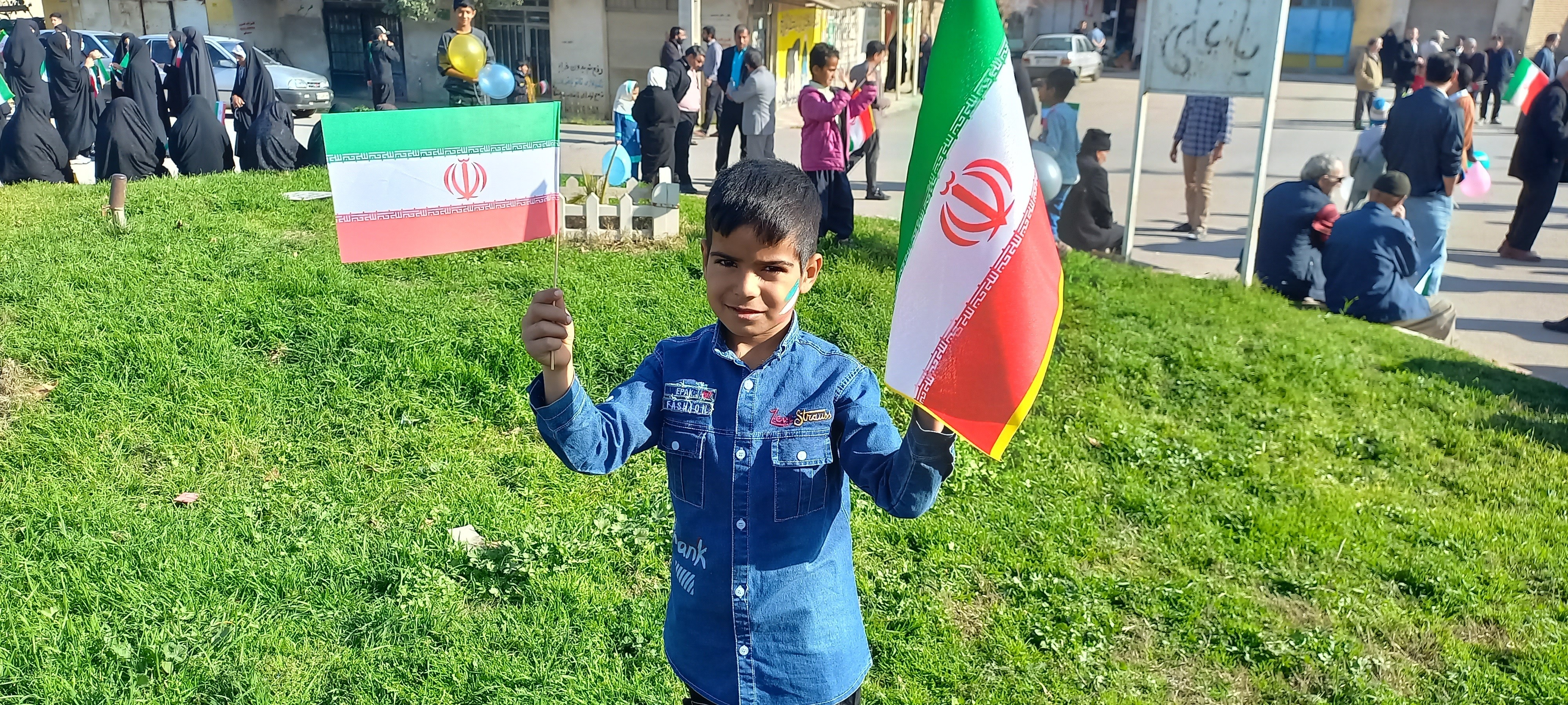 تصاویر ارسالی شهروند خبرنگاران از فجر چهل و پنجم تصاویر ارسالی شهروند خبرنگاران از فجر چهل و پنجم