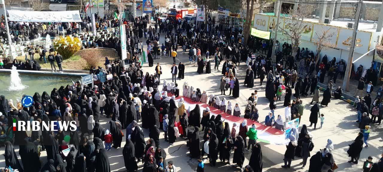 ثبت جلوه‌هایی از خلق حماسه‌ای دیگر مردم خراسان شمالی در راهپیمایی ۲۲ بهمن