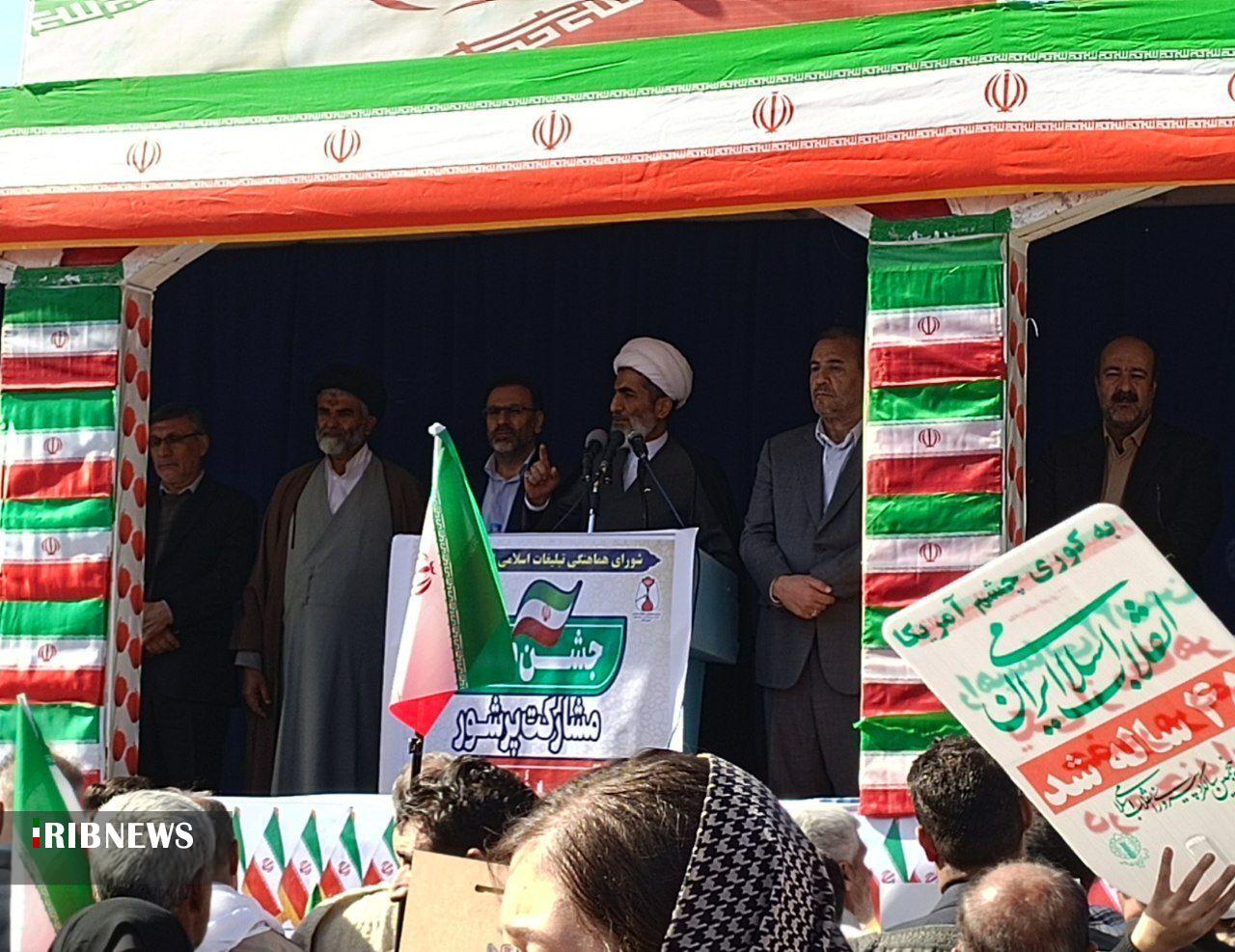 نقش مردم ایلام در انقلاب ستودنی است نقش مردم ایلام در انقلاب ستودنی است