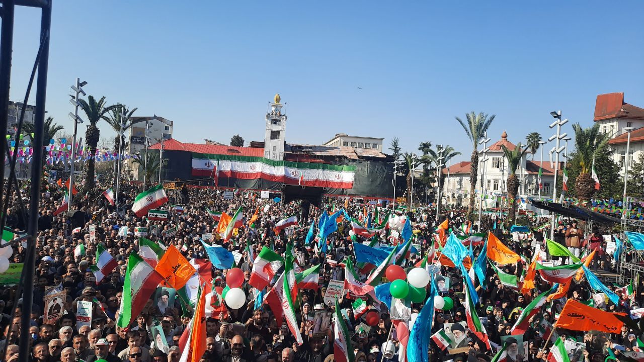 قطعنامه راهپیمایی ۲۲ بهمن با تاکید بر وفاق ملی حول محور ولایت فقیه و ادامه راه انقلاب